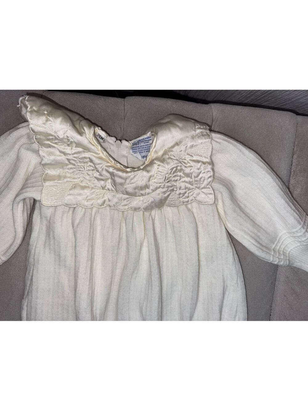 Vintage sweater baby dress square satin collar embroidered sweater dress 24 mon￼ - Picture 2 of 12